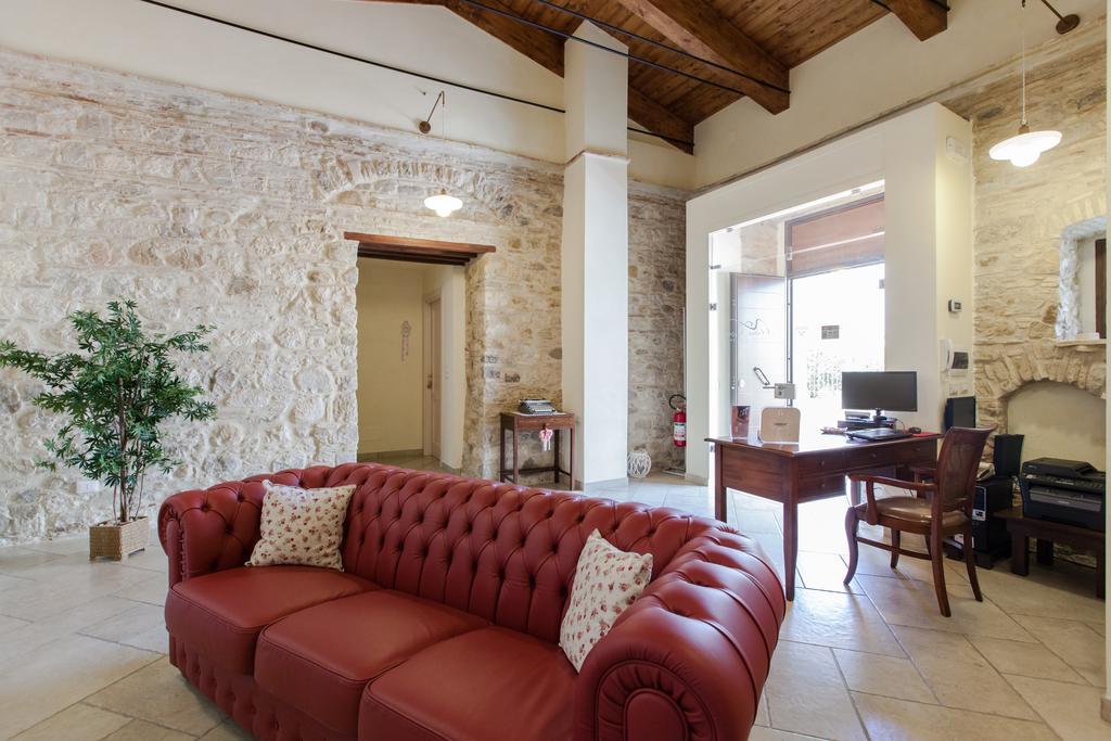A Casa Nostra Residenza Di Charme Acomodação com café da manhã Candela Exterior foto